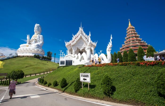 วัดห้วยปลากั้ง เชียงราย